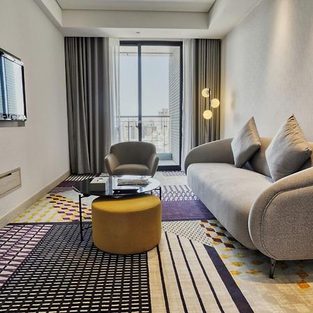 Two Tails Hotel Luzhou Тайбэй Экстерьер фото
